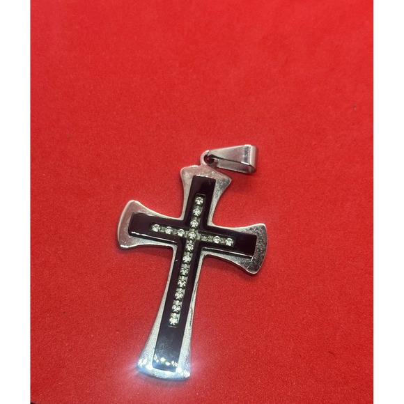 Silver Tone Black Inlay Crystal Cross Pendant Men Women Unisex Jewelry - Picture 2 of 7
